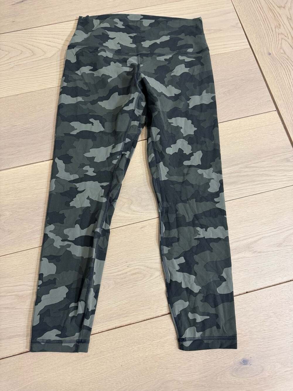 Lululemon Align High-Rise Crop Leggings Camo Size 10